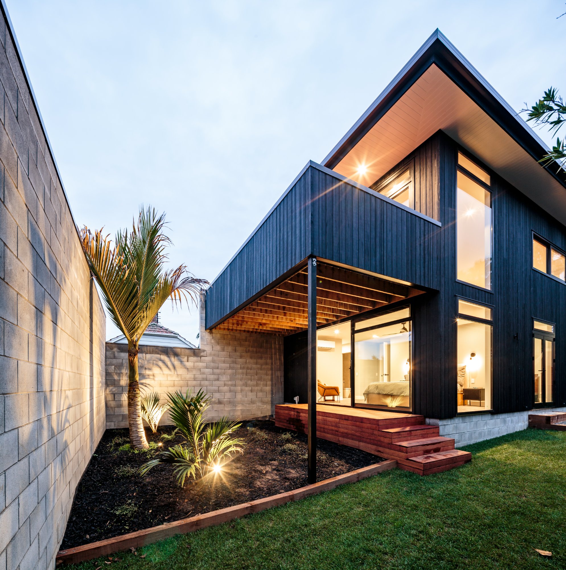 Tautari Street — rear exterior